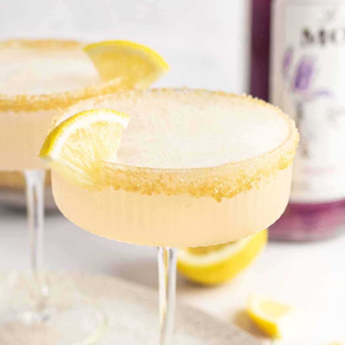 Master the Frozen Lavender French 75: Simple Steps to a Dazzling Drink